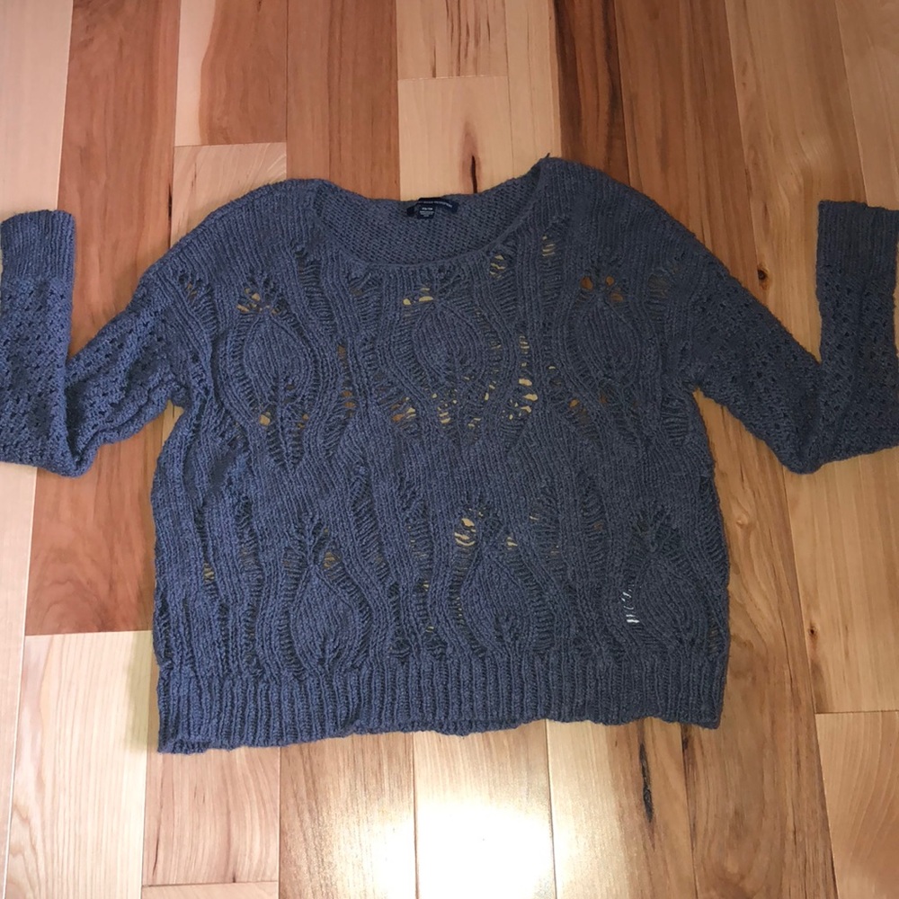 American Eagle Sweater!!